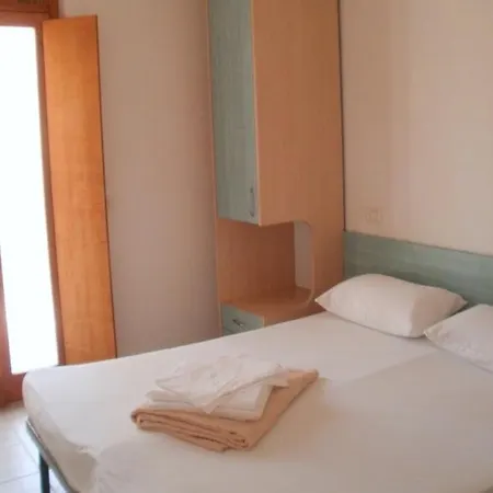 Vieste Apartments *
